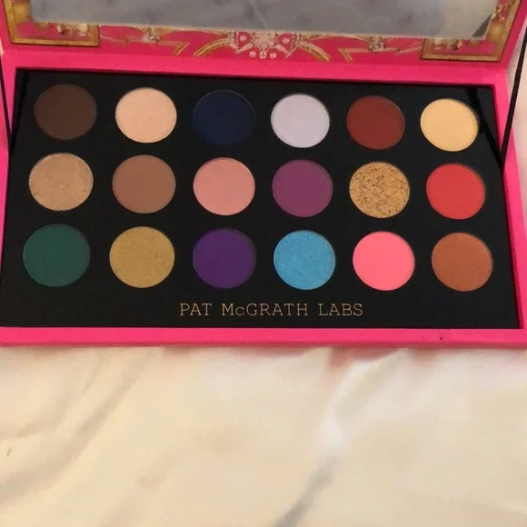 Pat McGrath Labs Mothership Mega Celestial Nirvana 18 Pan Eyeshadow Palette NIB